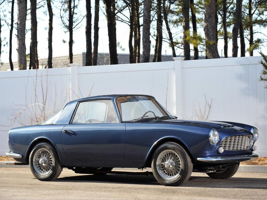  Cisitalia DF85 Coupe by Fissore 1961 года  (фото 1 из 3)
